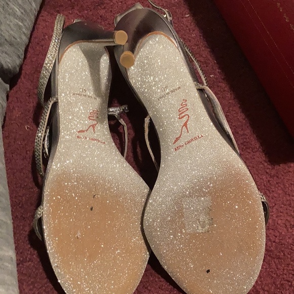 Heels nice condition - Picture 5 of 12